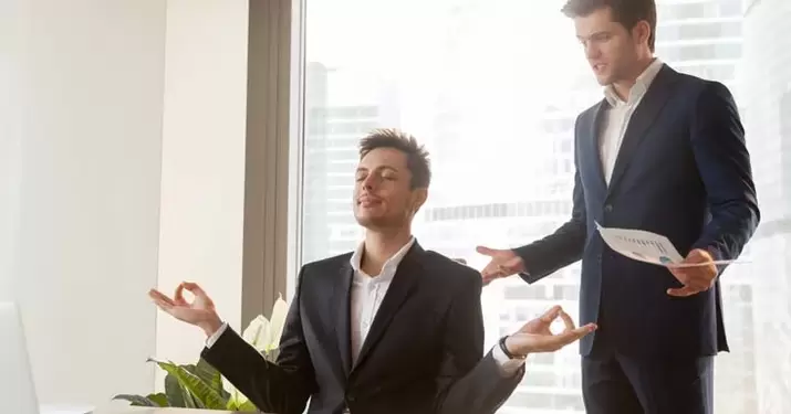 מנוחה מהעבודה כדי להגביר את העוצמה באופן טבעי